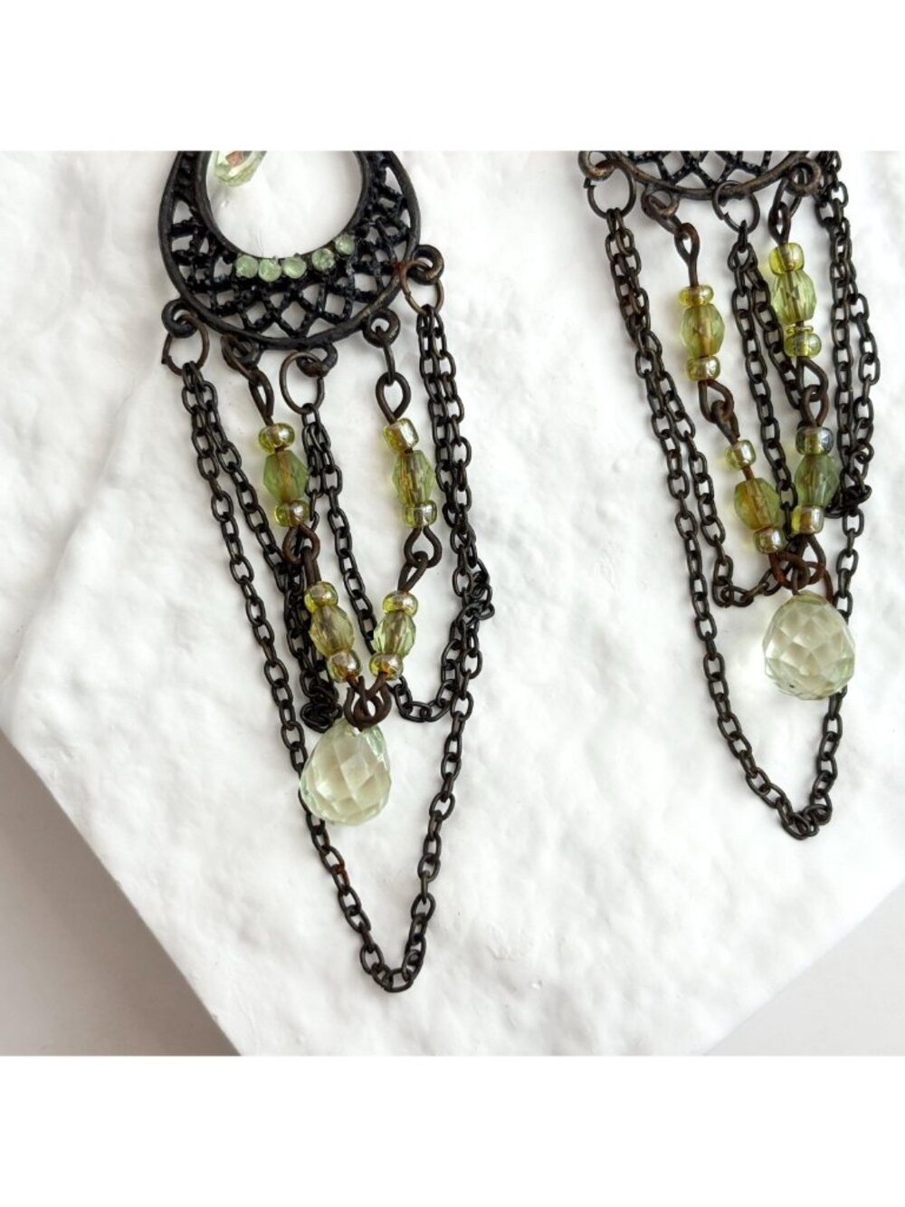 Ultra Dark Silver Toned Green Rhinestone Chandelier Vintage Dangle Earrings - Picture 12 of 13